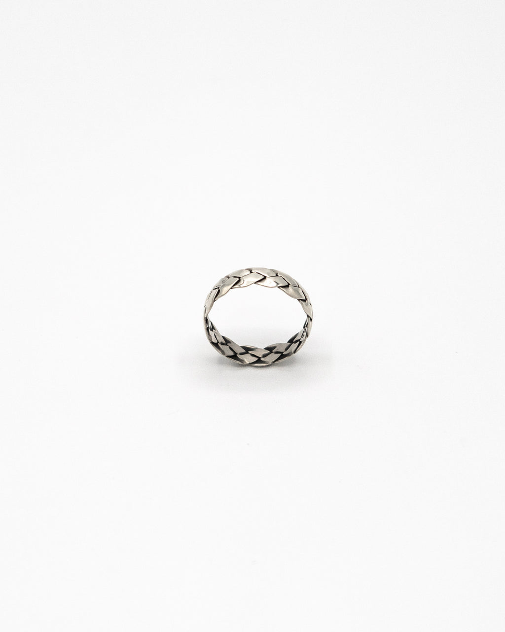 Braided band ring