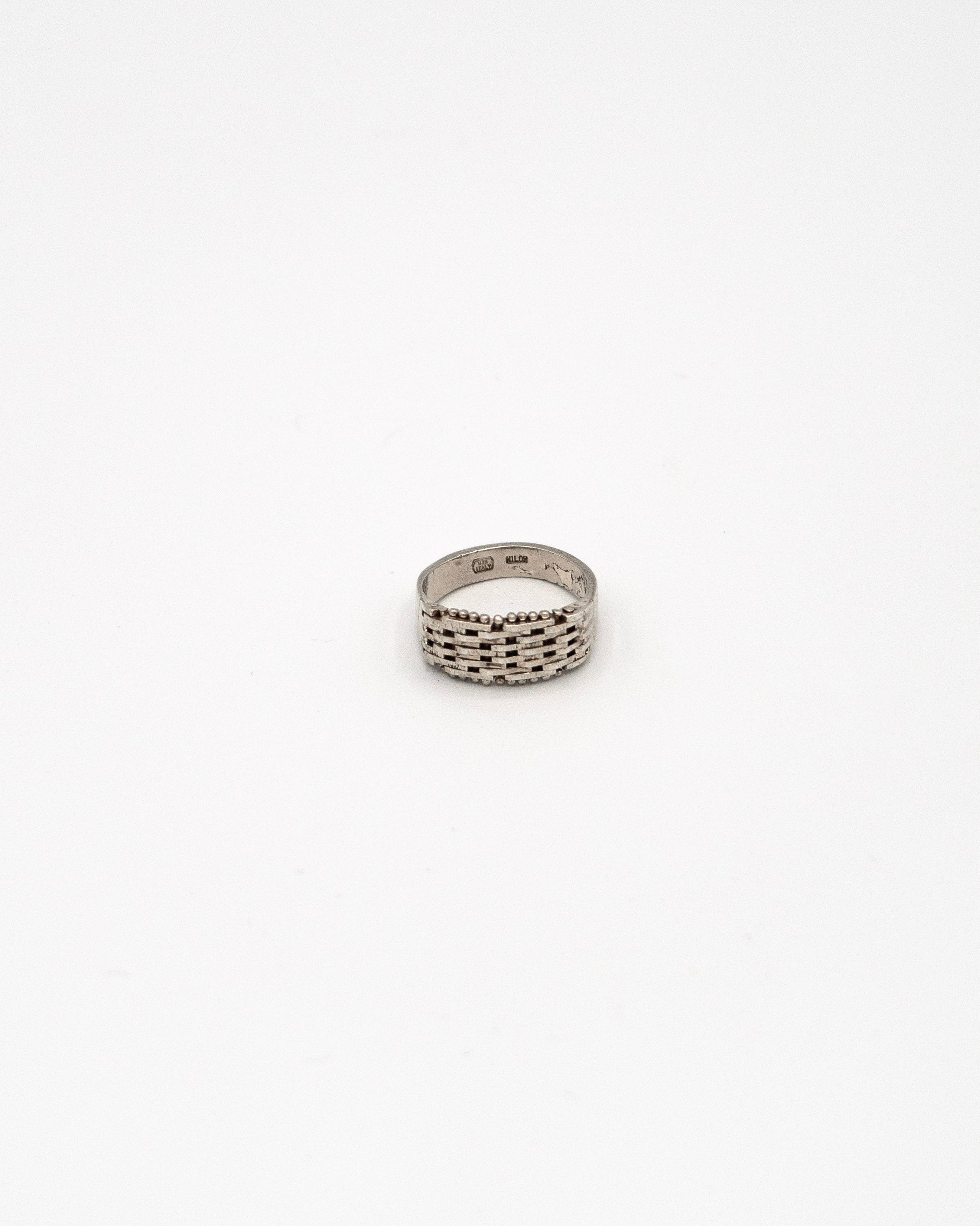 Woven design band ring