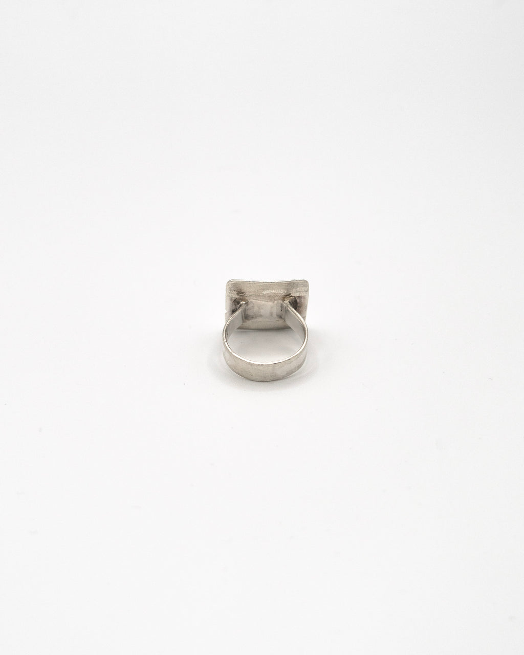 Hammered finish square ring