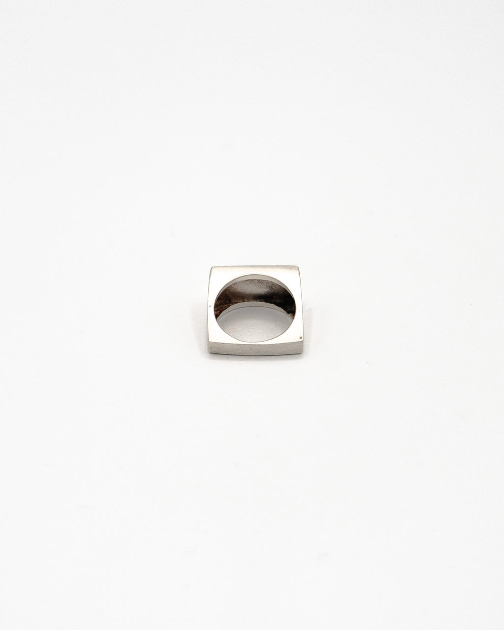 Square signet ring