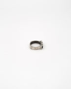 RING BAND WITH 3 SQUARES