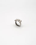 Three mountains design band ring