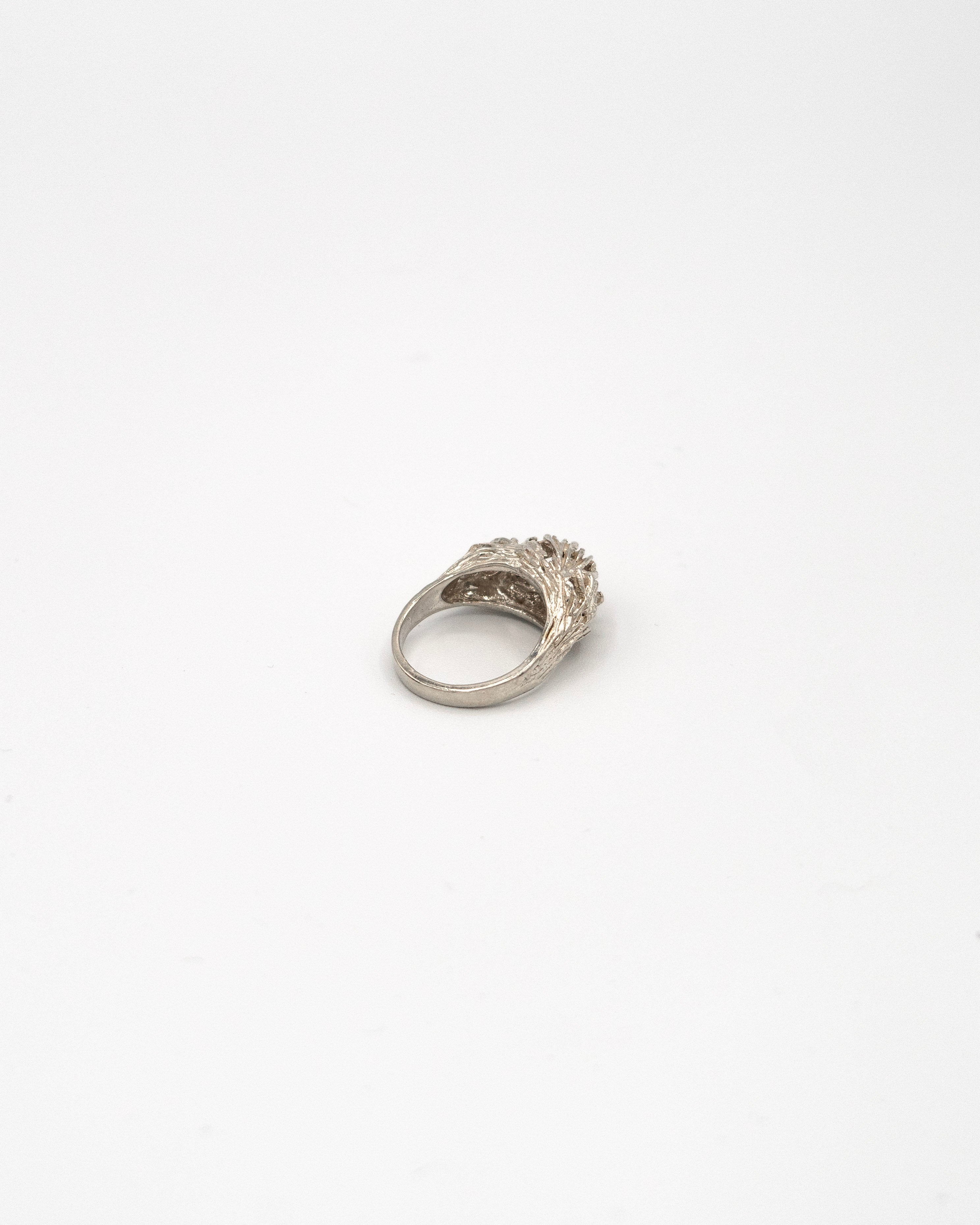 Brutalist knot ring