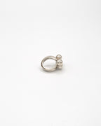 Cluster ball split band ring
