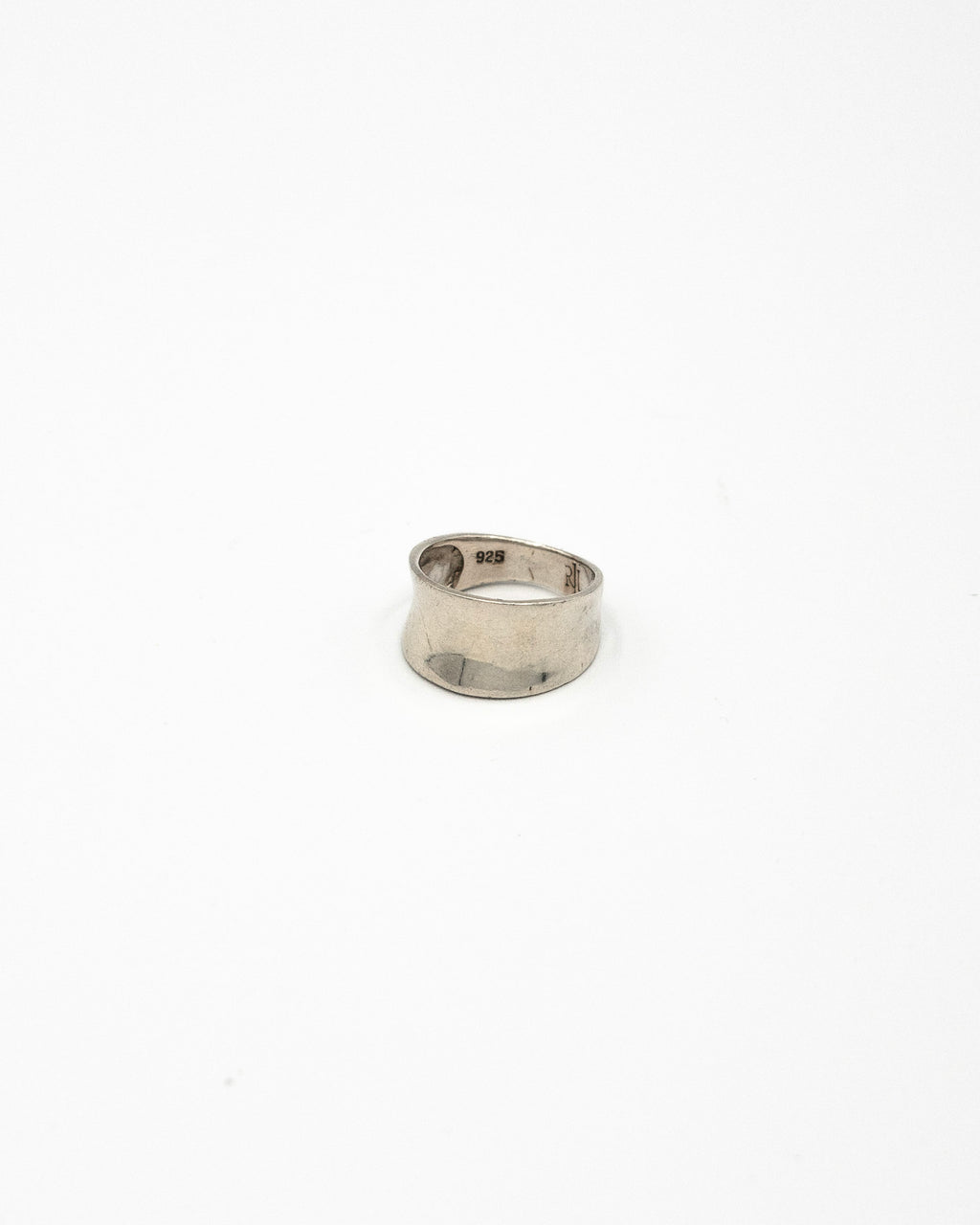Ralph Laurent concave band ring