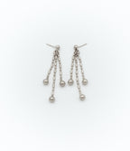 Dangle beaded strings earrings