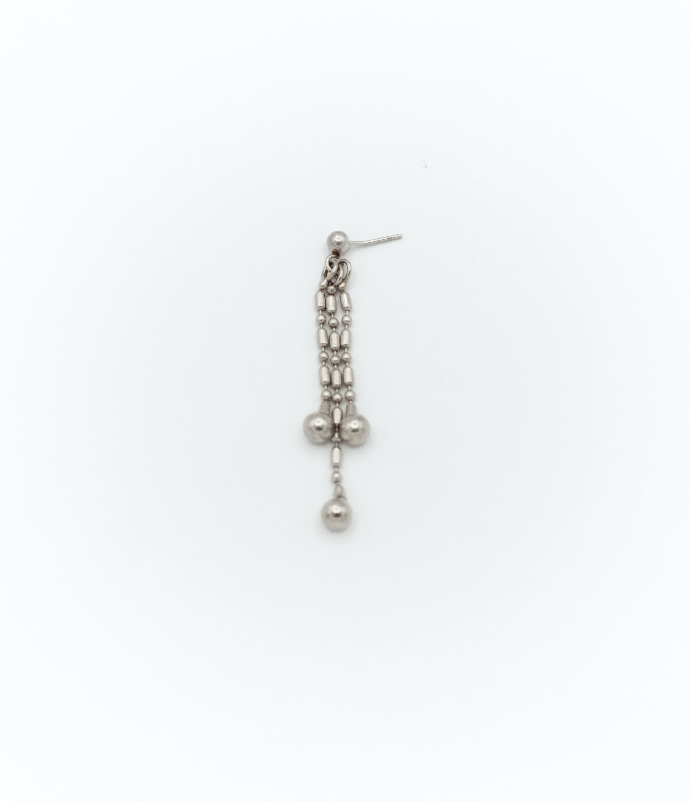 Dangle beaded strings earrings