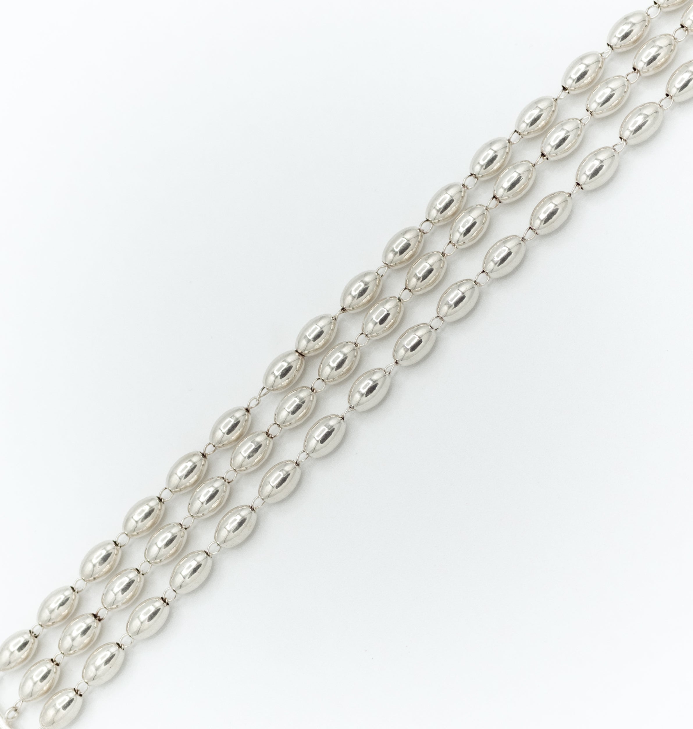 Beaded strings bracelet
