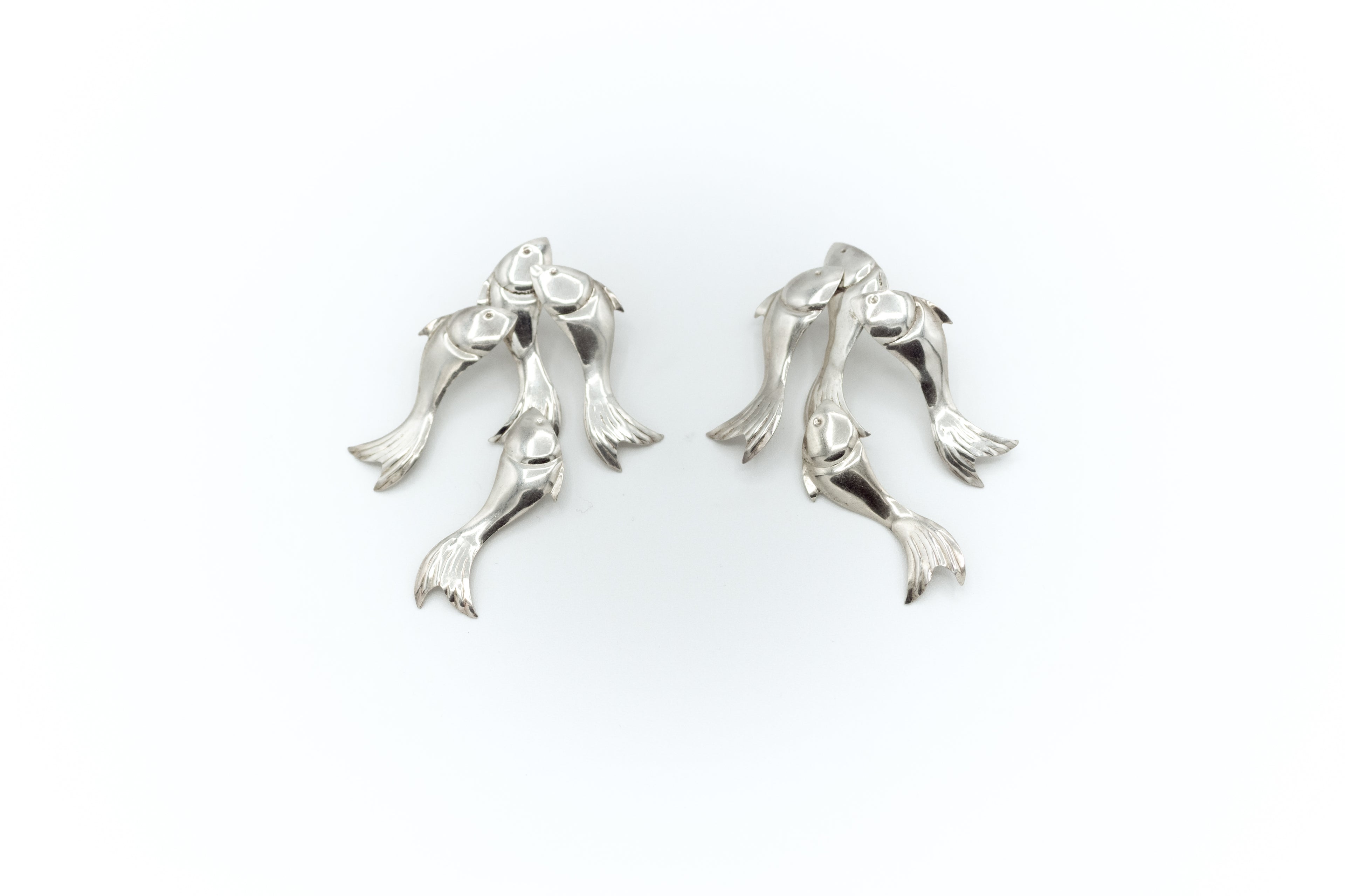 Fish dangle stud earrings