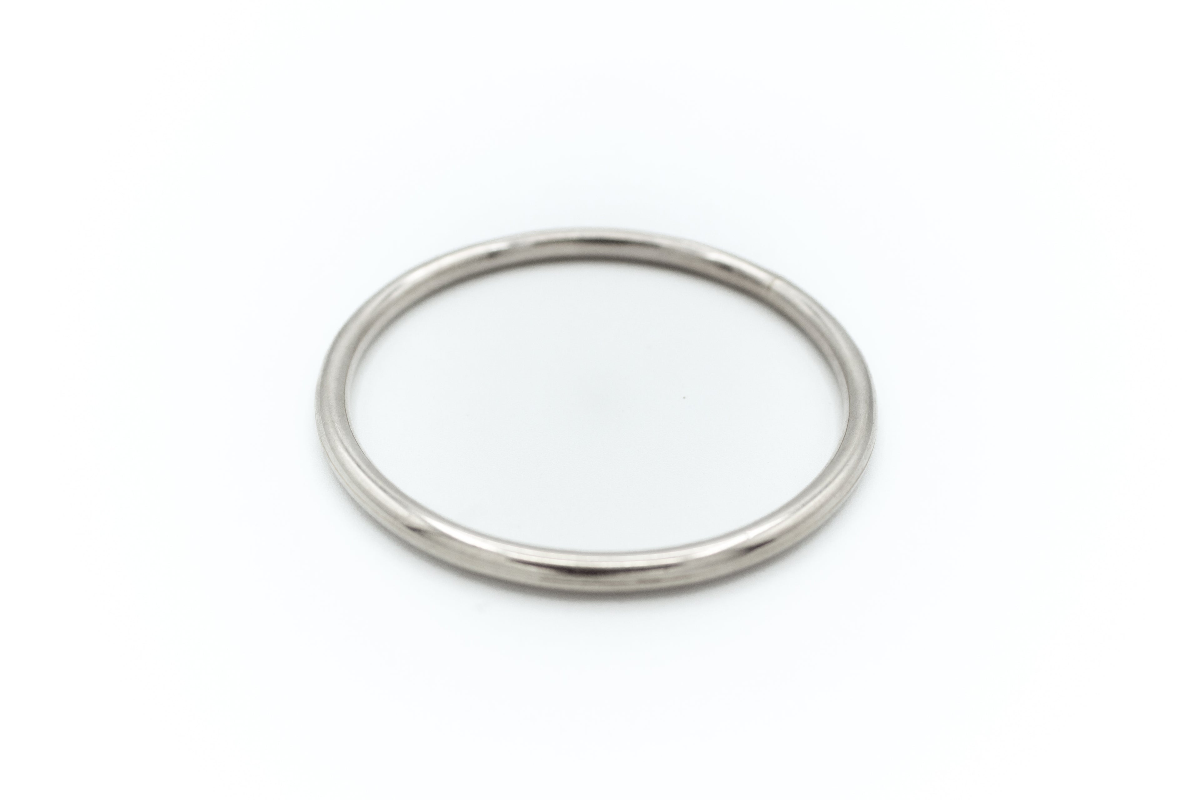 Plain rounded edge bangle