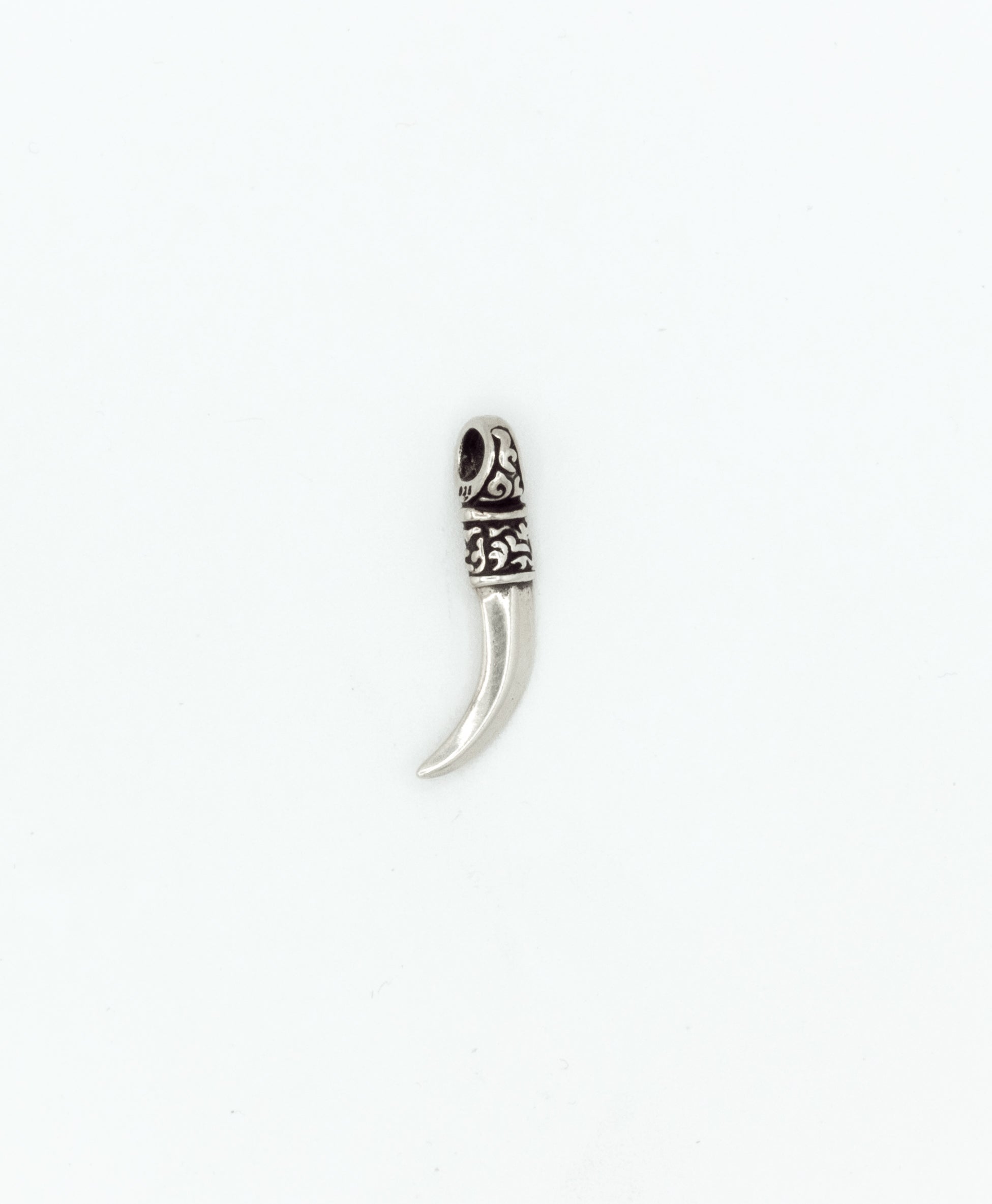 Small dagger pendant